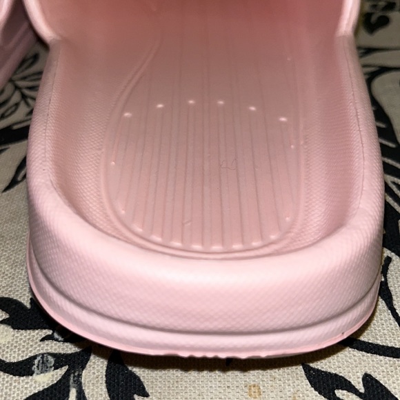 EVA Foam lite Slide New Pink Brick Pattern Comfortable Shower Slide - Picture 12 of 15